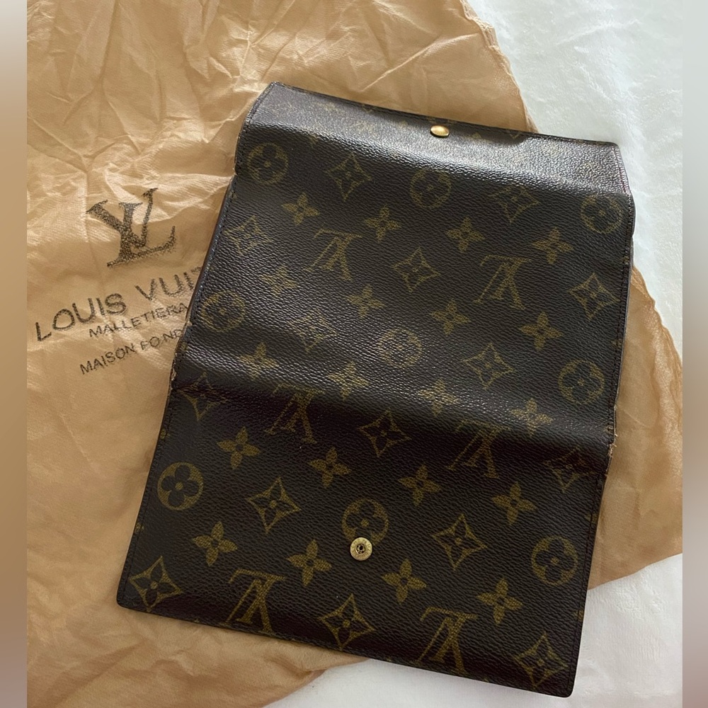 Louis Vuitton Monogram Porte Tresor International Trifold Long Wallet - Picture 10 of 10